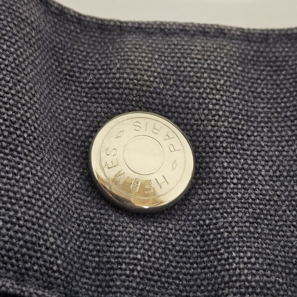 Hermès Fourre Tout GM Canvas and Nylon Tote Bag in Navy and Green Stripe - Picture 8 of 15